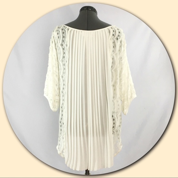 𝅺perch by blu pepper 💕Elegant Cream Lace Tunic💕 - Picture 2 of 4